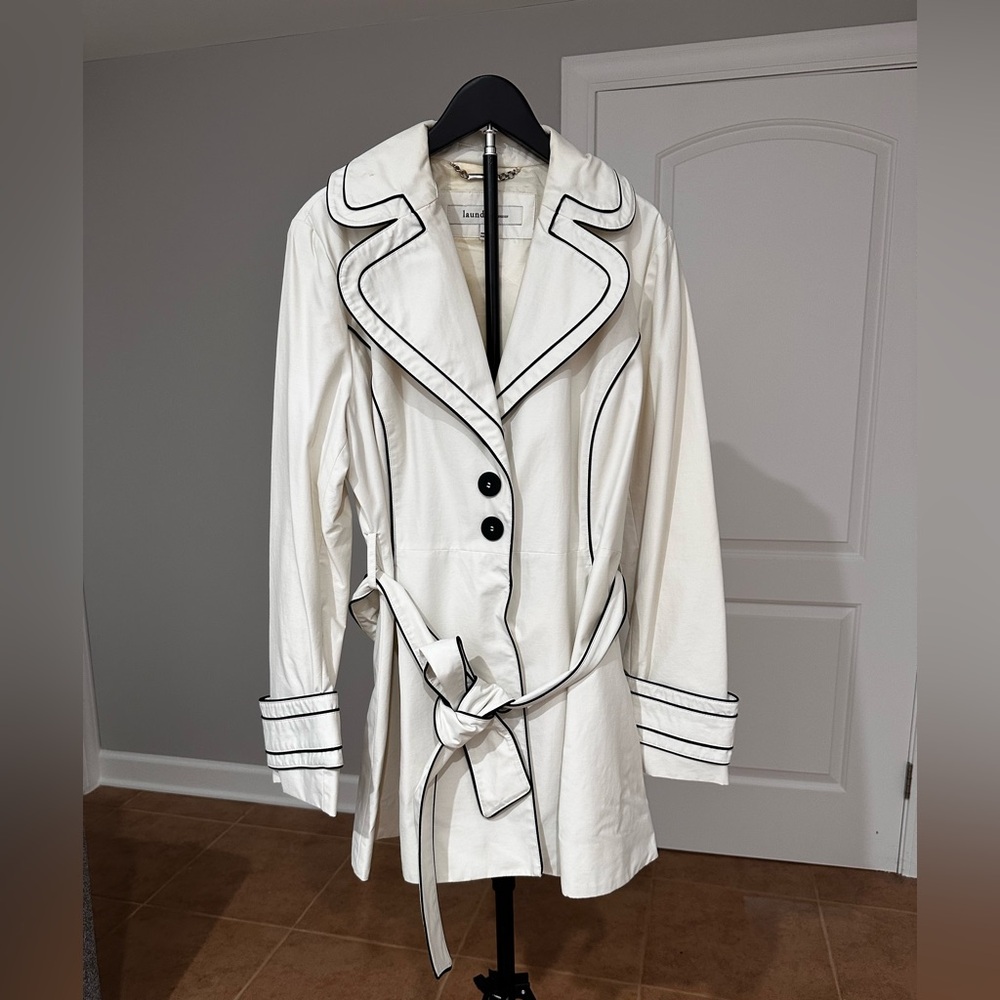 Laundry by Design Cream Trench Coat with Black Trim